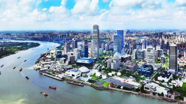 龙信金融 徐汇滨江：“工业锈带”十年蝶变，“科创绣带”引领未来